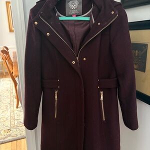 Vince Camuto Women's Deep Burgundy Trench Coat